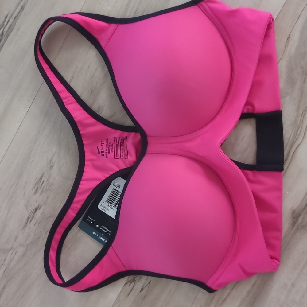 Women's Nike 30c sports bra
